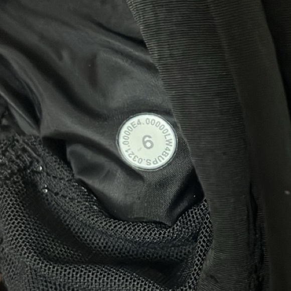NWOT Lululemon Reversible Non Stop Bomber Jacket Black size 6 - Picture 9 of 11